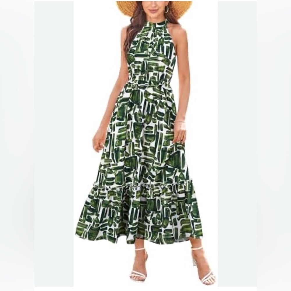 Philosophy Green A-Line Skirt Set, Skirt has 2 pockets. Giving Farm Rio vibes